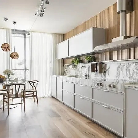 דירה House
